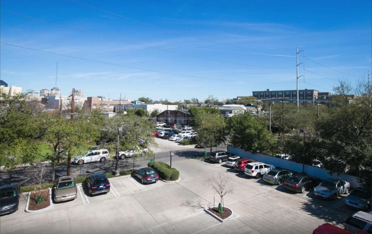 Spacious 4Bd Luxury Penthouse With Balcony New Orleans Exteriér fotografie