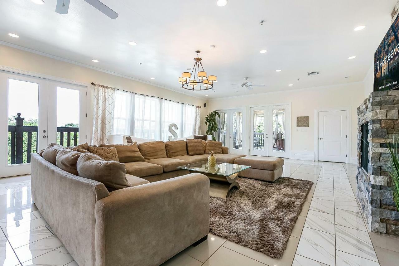 Spacious 4Bd Luxury Penthouse With Balcony New Orleans Exteriér fotografie